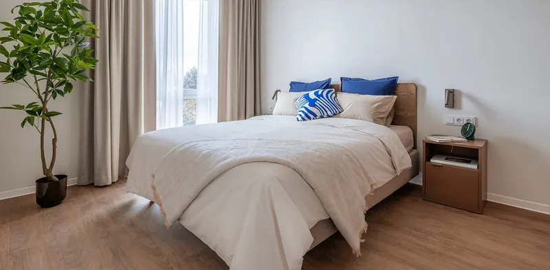 Modern möblierte 1-Zimmer-Wohnung mit Balkon in Berlin-Britz — photo 1